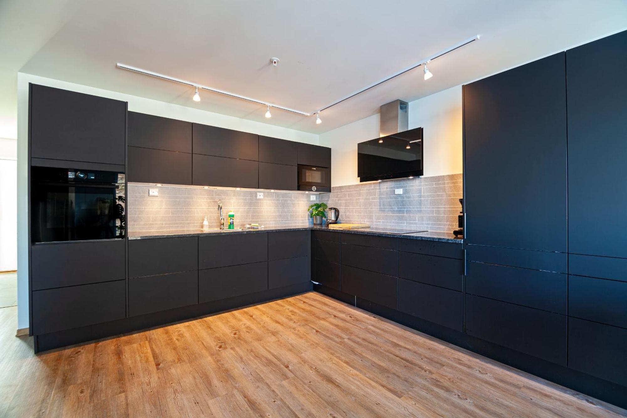 Gjermesoy Luxury Apartment Ballstad Buitenkant foto