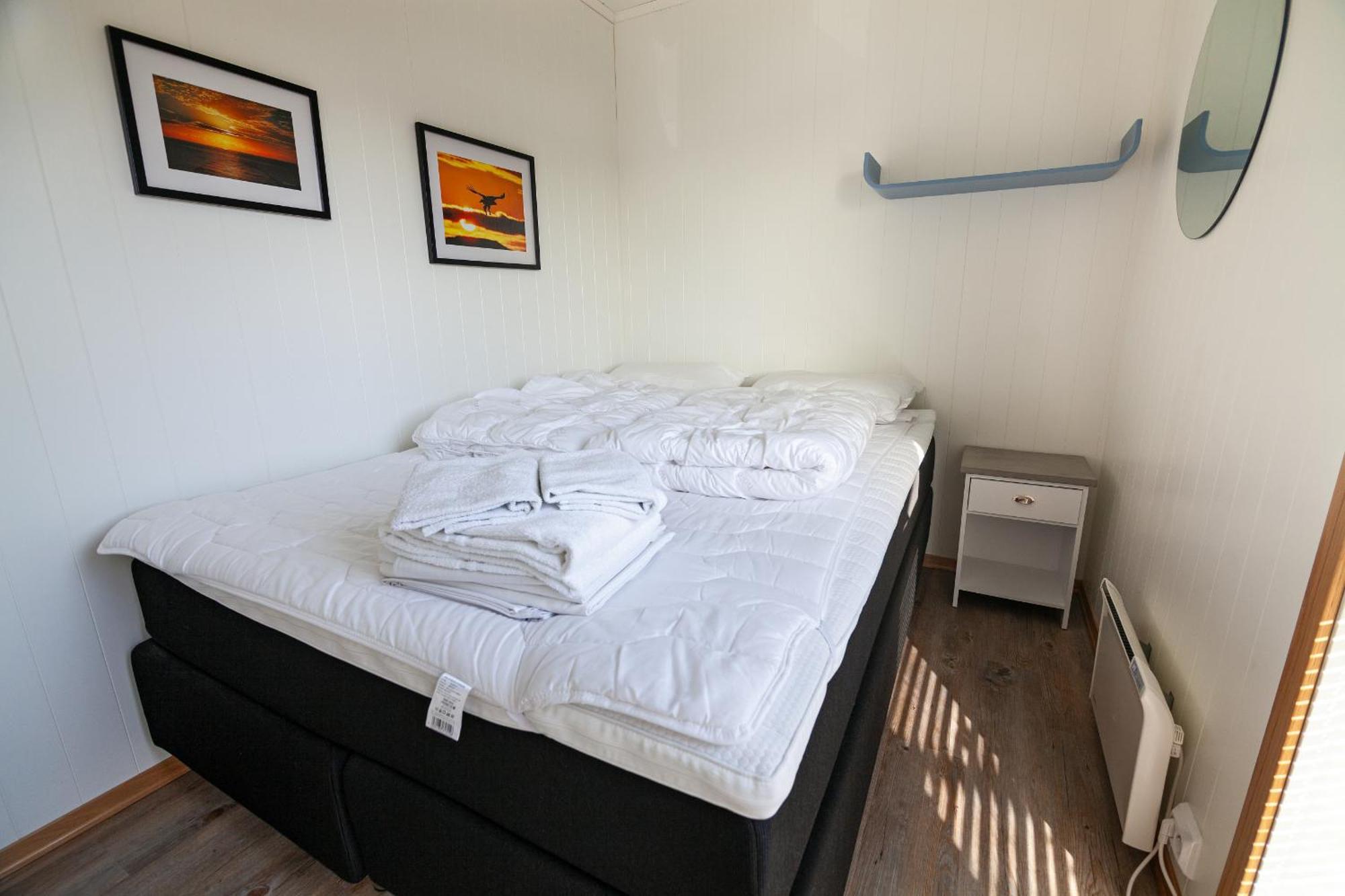 Gjermesoy Luxury Apartment Ballstad Buitenkant foto