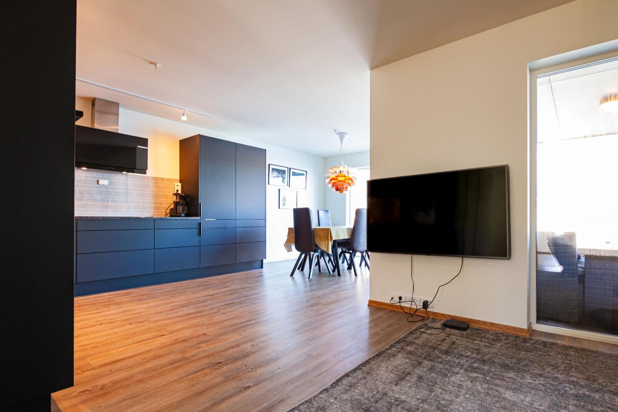 Gjermesoy Luxury Apartment Ballstad Buitenkant foto